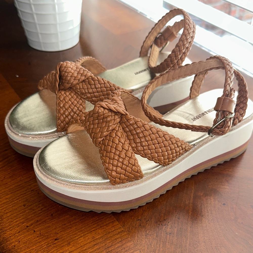 Johnston & Murphy Sparkly Brown Woven Strap Platform Sandals